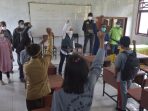 Pelajar di Rampi Disuntik Vaksin COVID-19