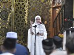 Mengawali Ramadhan, Bupati IDP Tarawih Di Masjid Rurul Huda Desa Sukamaju