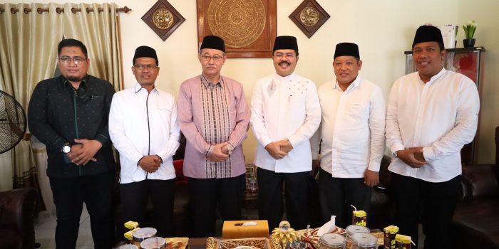 Pasca Lebaran, Muhammad Aras Kunjungan ke Ketua PW Muhammadiyah Sulsel