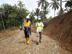 Letakkan Batu Pertama Jembatan Gantung Padaelo Bone, Ini Harapan Aji Aras