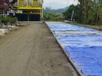 Ruas Jalan Dalam Kota Masamba Mulai Dibeton, Masyarakat Pasang Spanduk Ucapan Terimakasih Ke Pemda Lutra