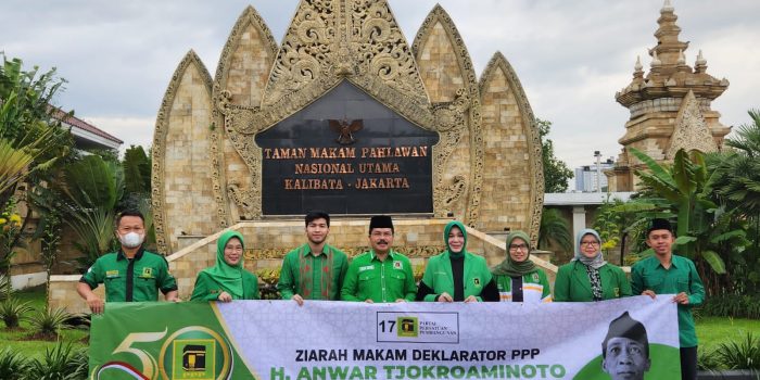 Muhammad Aras Pimpin Langsung Ziarah ke Makam Deklarator di TMP Kalibata