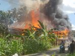 BREAKING NEWS : Dua Rumah Ludes Terbakar di Amali