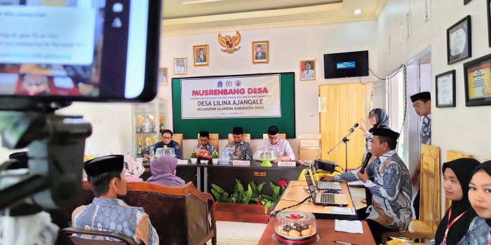 Sekdes Lina Bone Ajak Masyarakat Tatap Masa Depan Desa yang Sipakatau-Sipakalebbi