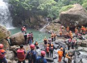 Tenggelam di Air Terjun Maros, 2 Wisatawan Ditemukan Meninggal Dunia