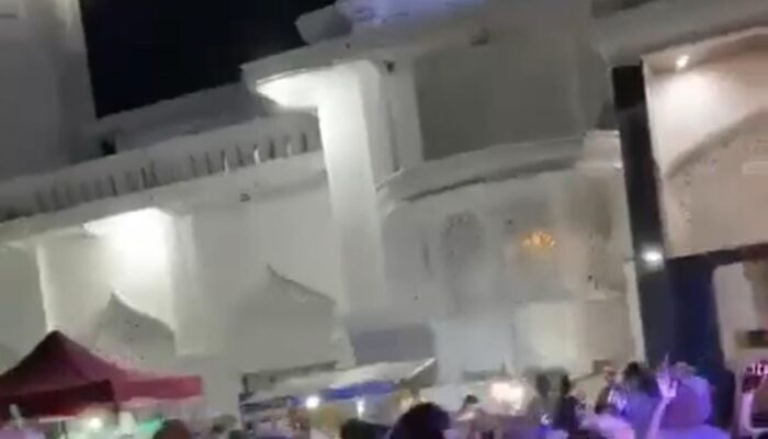 Viral, Aksi Joget Diiringi Musik DJ di Depan Masjid Agung Sengkang Tuai Kecaman