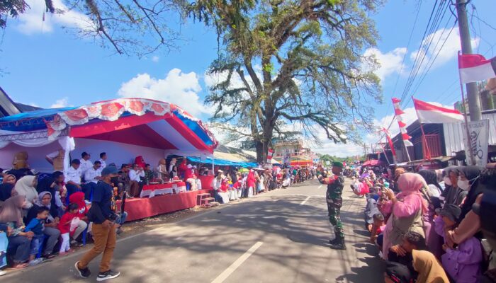 Semarak HUT RI, Ribuan Masyarakat Ulaweng Tumpah Ruah ke Jalan