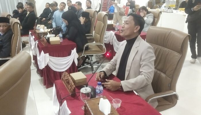 Bakhtiar Wakkang Sebut Kinerja Satpol PP Kurang Maksimal