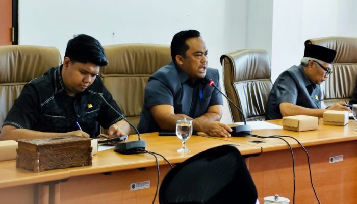 Faisal Soroti  Masalah Pasar Taman Citra Mas Loktuan