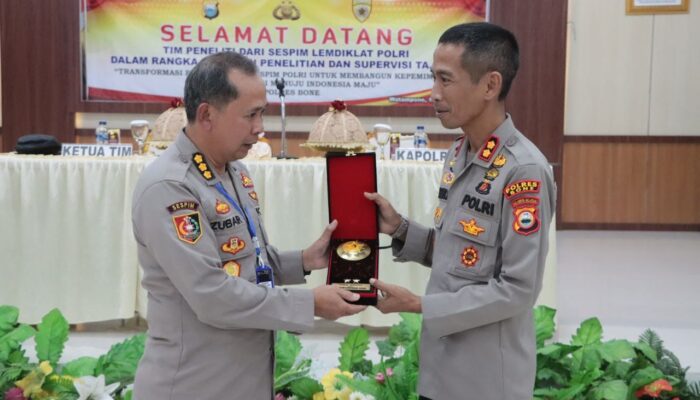 Kapolres Bone Sambut Tim Peneliti Sespim Lemdiklat Polri dalam Rangka Penelitian dan Supervisi TA 2025