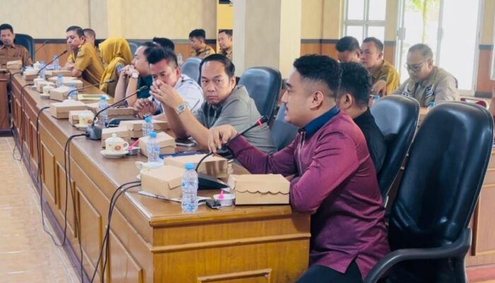 Anggota DPRD Bone Zaenal Takdir Minta Retribusi Dibarengi Peningkatan Pelayanan