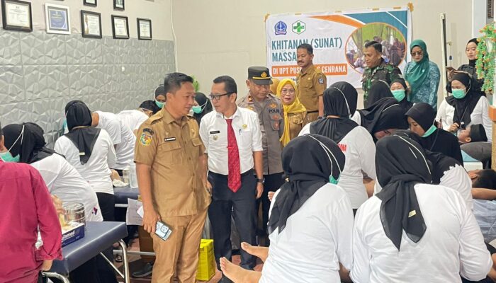 Kurangi Beban Keluarga, Pemkab Bone Bantu Khitanan Ratusan Anak di Cenrana 