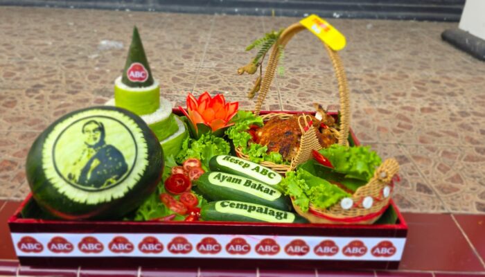 Ayam Bakar Cempalagi “D’Paris” Jadi Bintang Swafoto di Roadshow Ahli Cita Rasa Bone 2025