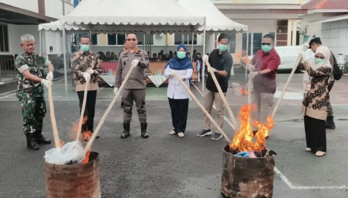 27,7 Gram Sabu Dibakar Kejari Sinjai
