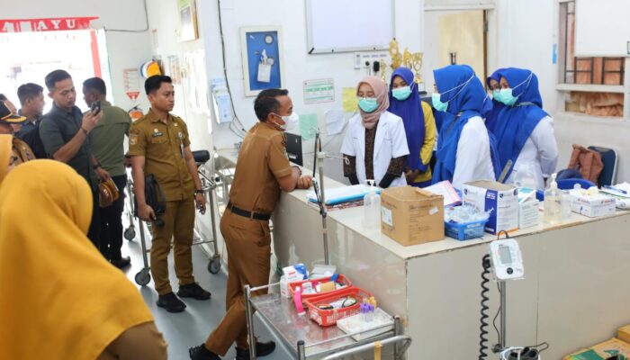 Sidak di RSUD Pancaitana, Bupati Bone : Layani Pasien Terlebih Dahulu Baru Administrasi
