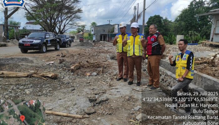 ‘Beramal’ Gaspol Perbaiki Jalan Perintis di Depan Kantor DPRD,  Siapkan Dua Jalur Lebar 12 Meter Senilai Rp13,5 Miliar