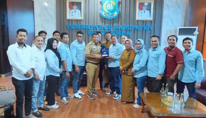 REI Sumbang Puluhan Motor Sampah di Bulukumba