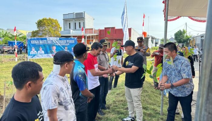 Perkimtan Sinjai Tanam 3.000 Pohon Peringati Hari Perumahan Nasional