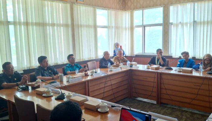 Jawab Keresahan Guru, Komisi IV DPRD Bone : Tunjangan 34 Miliar Akan Dibayarakan di APBD Perubahan