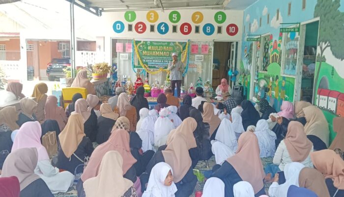 Peringatan Maulid Nabi di TK Anak Bangsa Bone, Tanamkan Teladan Rasulullah Sejak Usia Dini