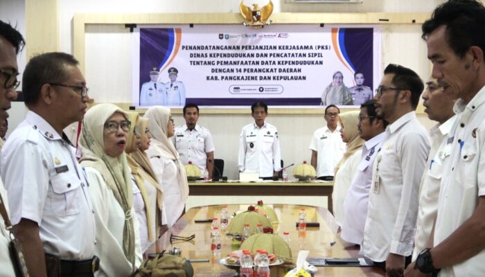 14 Perangkat Daerah di Pangkep Teken PKs Hak Akses Data Kependudukan