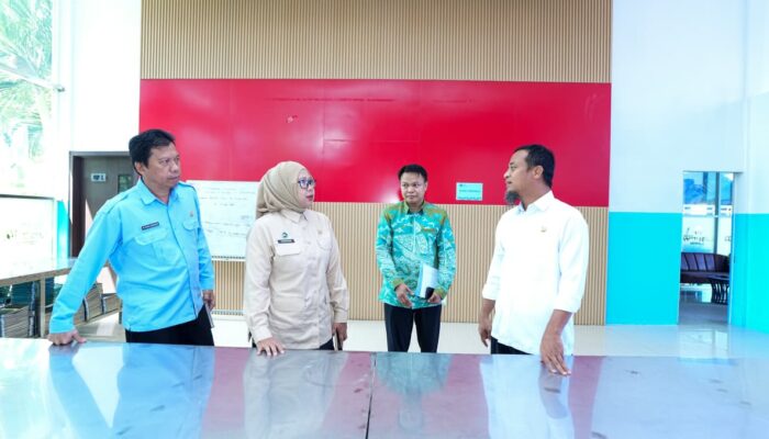 Gubernur Andi Sudirman dan Kepala KPPG Tinjau Sentra Pangan Gizi di Makassar