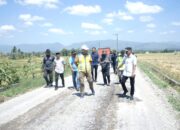 Bupati Bone Tinjau Pengerjaan Jalan di Desa Selli Bengo, Pastikan Sesuai Standar