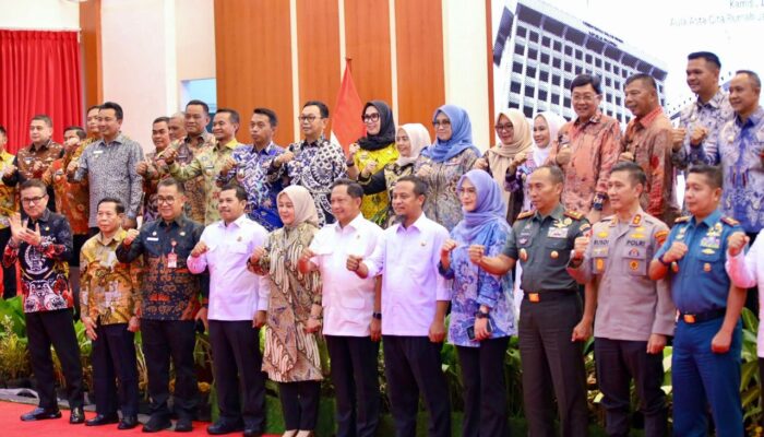 Bupati Bone Hadiri Arahan Mendagri di Makassar, Pastikan Situasi Daerah Kondusif