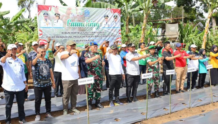 Gubernur Sulsel dan Bupati Bone Luncurkan Kebun MBG Terintegrasi