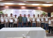 PT Semen Tonasa Tegaskan Komitmen Transparansi TJSL Melalui Penandatanganan Pakta Integritas Mitra Forum Desa