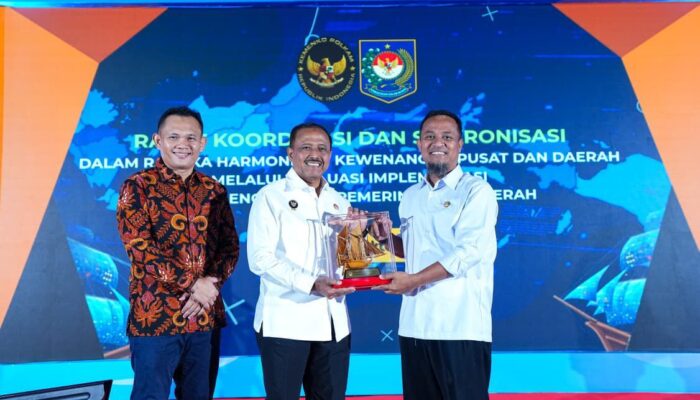Hadiri Rakor Kemenko Polhukam, Gubernur Sulsel Dorong Harmonisasi Pemerintah Pusat dan Daerah