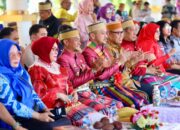 Lestarikan Budaya, Pemkab Bone – KKWA Gelar Adat ‘Cemme Passili’ di Lapangan Merdeka