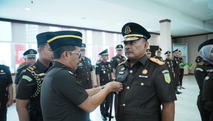 Kajati Sulsel Lantik Pejabat Baru, Tekankan Integritas dan Profesionalisme Penegakan Hukum