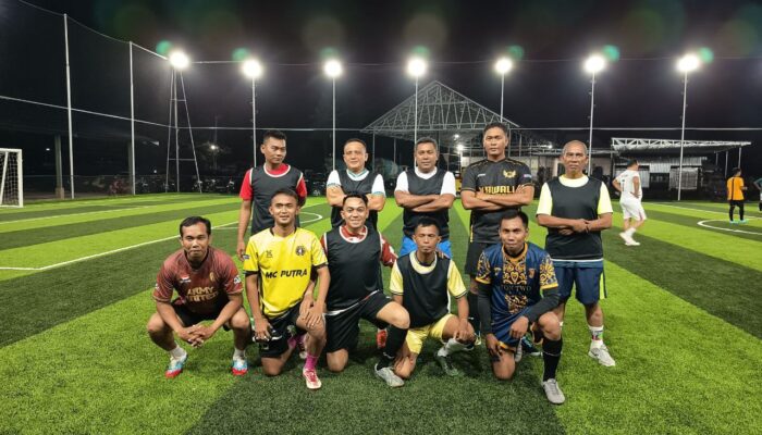 Tim Kodim 1407 Bone Menang Tipis atas Pemkab Bone di Laga Sparring Minisoccer