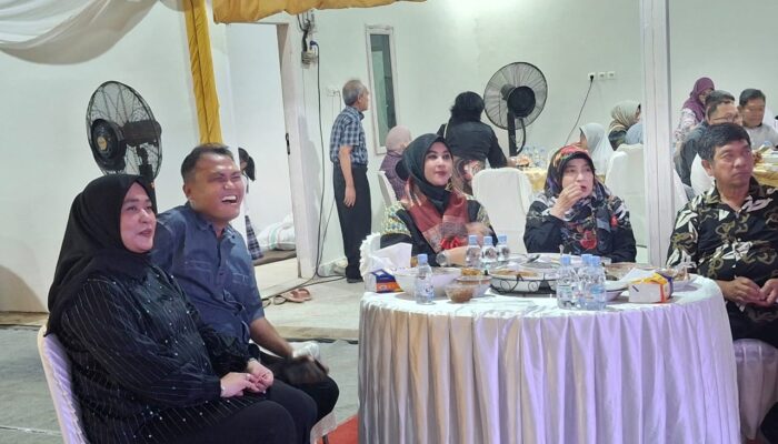 Ratusan Dokter Spesialis Penyakit Dalam Family Gathering di Kediaman dr. A. Ryad Padjalangi-dr. Rizqah Aulyna Rachmat