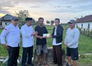 BAZNAS Bone Salurkan Bantuan untuk Korban Angin Puting Beliung di Desa Mallari