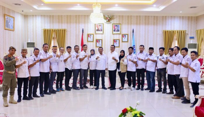 Apdesi Bone Gelar BerAmal Cup I, Siapkan Talenta Muda Sepak Bola dari Desa