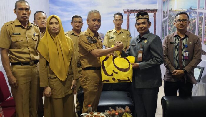 Dinas Kominfo Bone Terima Kunjungan Studi Komparatif Transformasi Digital dari Dinas Kominfo Penajam Paser Utara