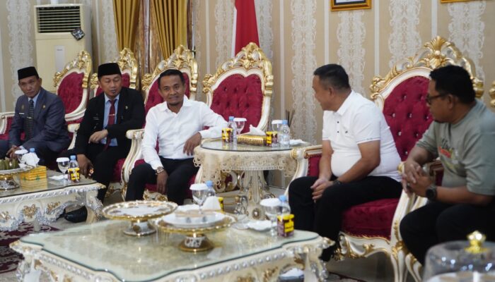 Tegaskan Mutasi Pejabat Berbasis Evaluasi Kinerja, Bupati Bone : Ada Rapor Merah, Kita Ganti