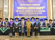 Hadiri Wisuda Angkatan V UNIM, Bupati Bone Hadiahi Bantuan untuk Mahasiswa Berprestasi dan Kurang Mampu