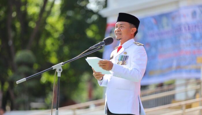 Bupati Bone Raih Apresiasi Menteri Lingkungan Hidup atas Keberhasilan Program Adiwiyata