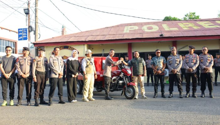 Bupati Bone Serahkan Motor Sampah ke Polres, Perkuat Sinergi Jaga Lingkungan