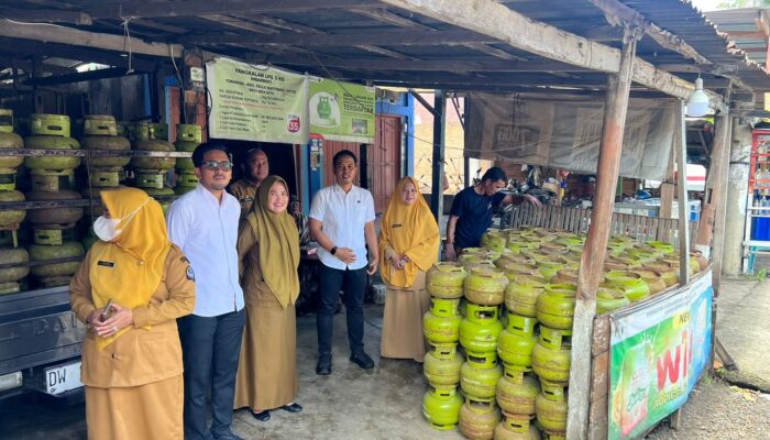 Respons Keluhan LPG 3 KG Langka, Polres Bone Gelar Operasi Pasar, Sasar SPBE hingga Pangkalan