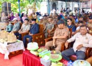 Bupati Bone Didampingi Wakil Ketua DPRD Muh. Asrullah Panen Raya di Cenrana