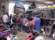 Cuaca Buruk, KMP Mandala Feri Rute Kolaka -Bone Putar Balik, Puluhan Kendaraan Terbalik