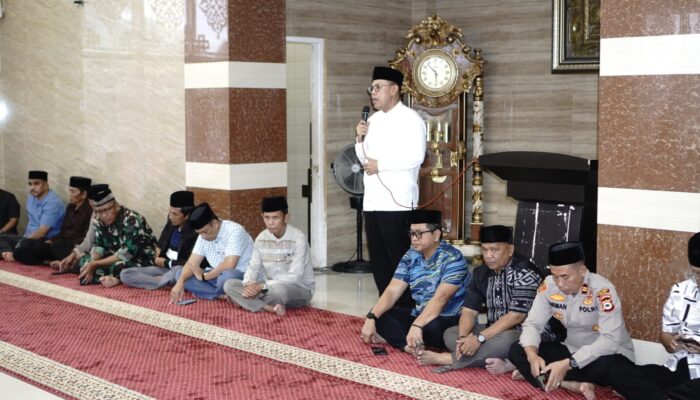 Ramadan Penuh Makna, Wabup Bone Buka Bersama di Kampung Halaman Salomekko