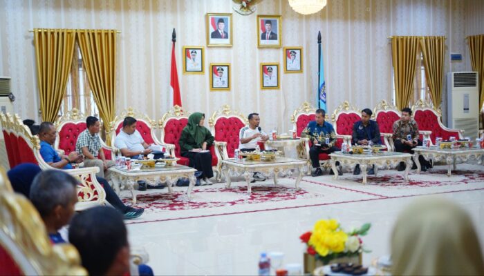 Makan Bergizi Gratis Belum Sentuh Pedalaman, Bupati Bone Ajak BGN Percepat Realisasi