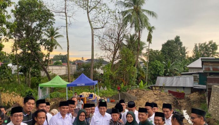 Wakil Ketua DPRD Bone Dampingi Menag Letakkan Batu Pertama Pembangunan PCNU Centre