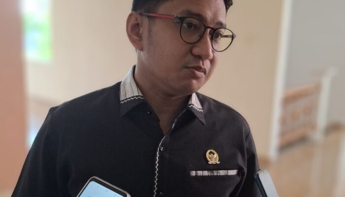 Ketua Komisi I DPRD Bone: Kita Harus Objektif, Beramal Luar Biasa Bangun Infrastruktur 