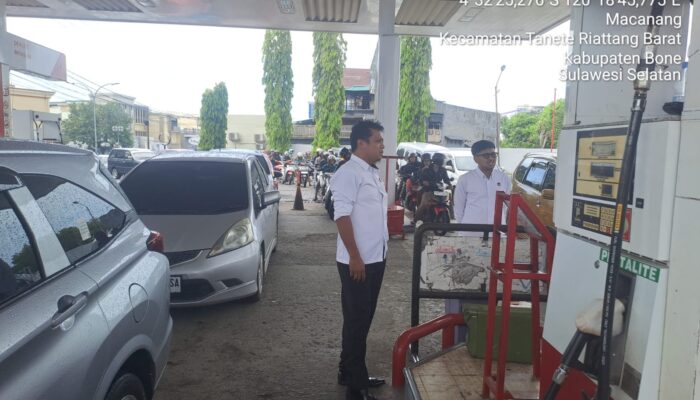 Polres Bone Pastikan Stok BBM Aman, Antrean di SPBU Dipicu Kepanikan Warga